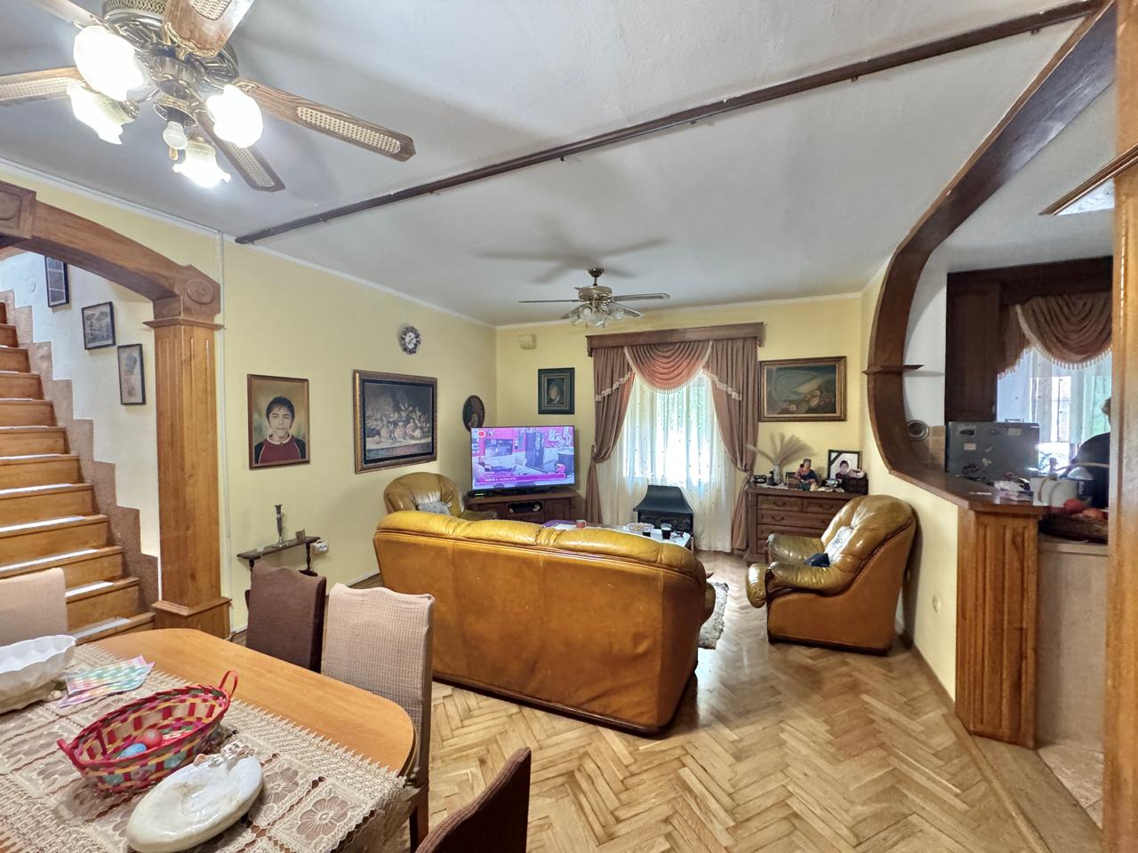 2 bedroom Apartments in Kotor, Kotor Municipality, Montenegro – MRETT-2
