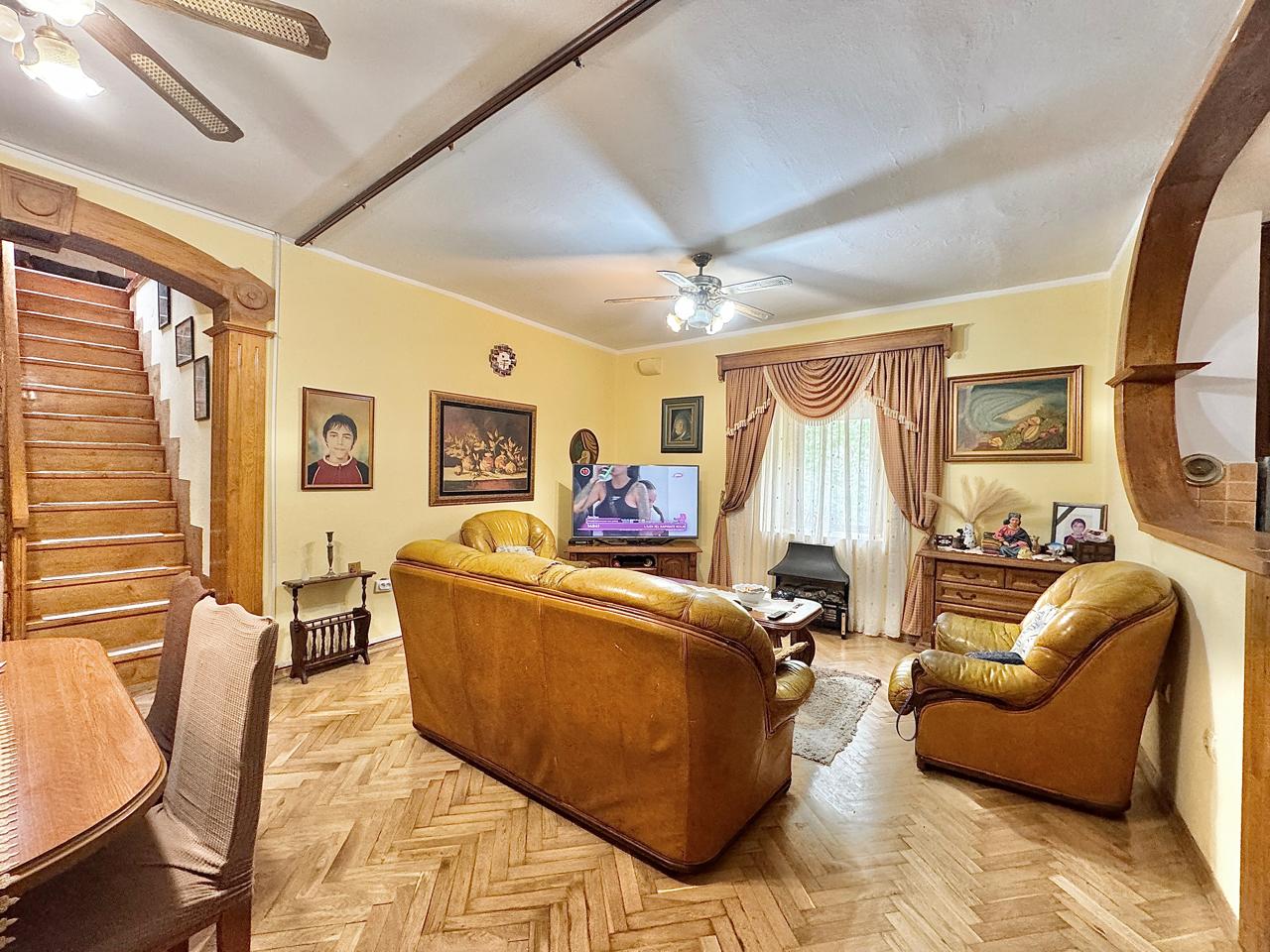 2 bedroom Apartments in Kotor, Kotor Municipality, Montenegro – MRETT-2
