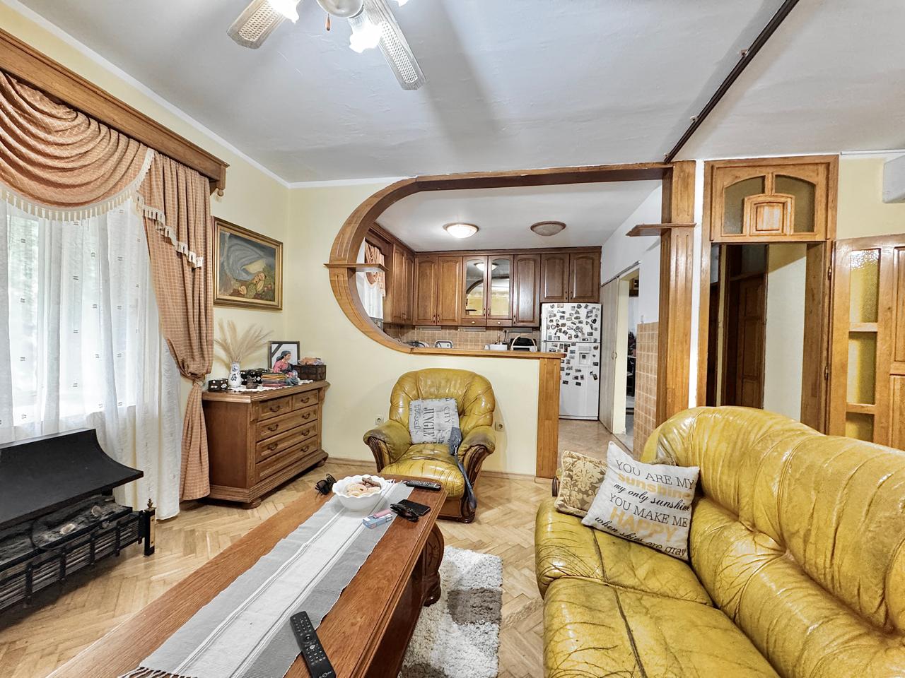 2 bedroom Apartments in Kotor, Kotor Municipality, Montenegro – MRETT-2