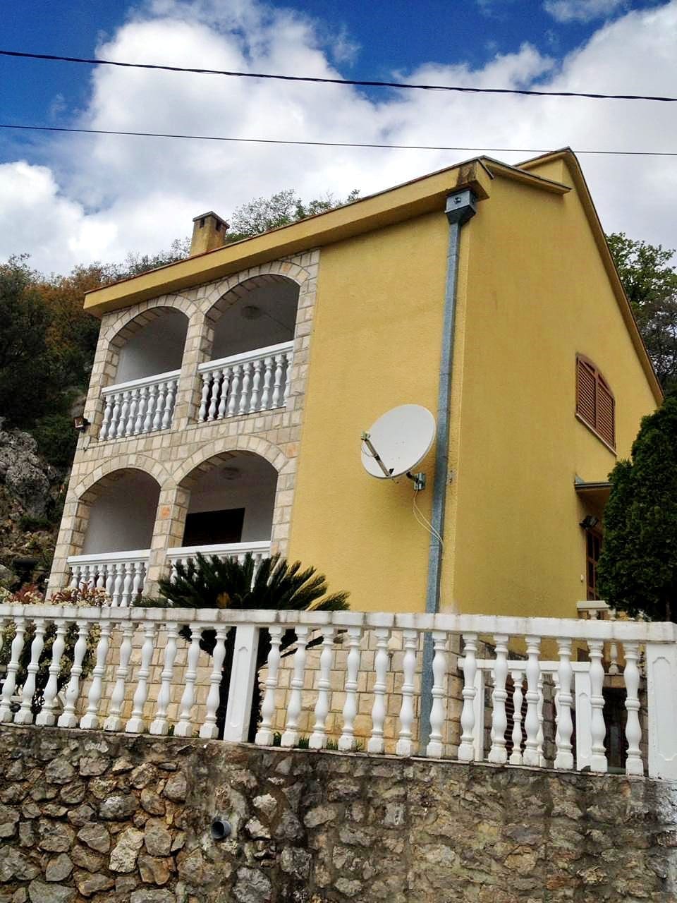 4 bedroom Houses in Budva, Budva Municipality, Montenegro – MRE39628