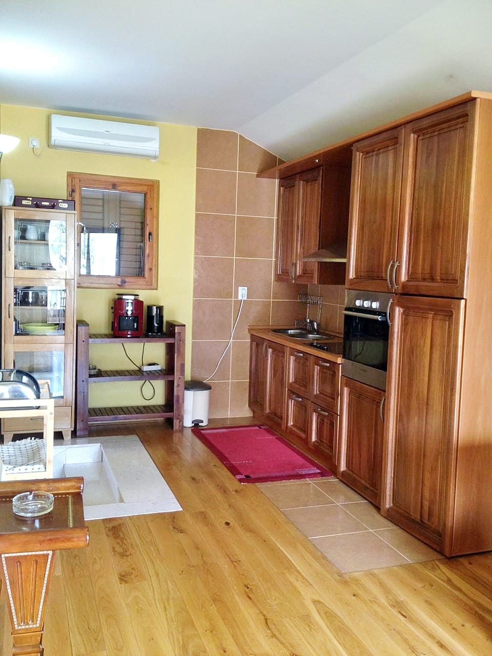 4 bedroom Houses in Budva, Budva Municipality, Montenegro – MRE39628
