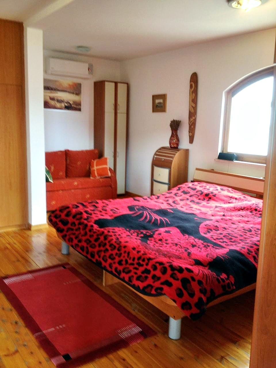 4 bedroom Houses in Budva, Budva Municipality, Montenegro – MRE39628