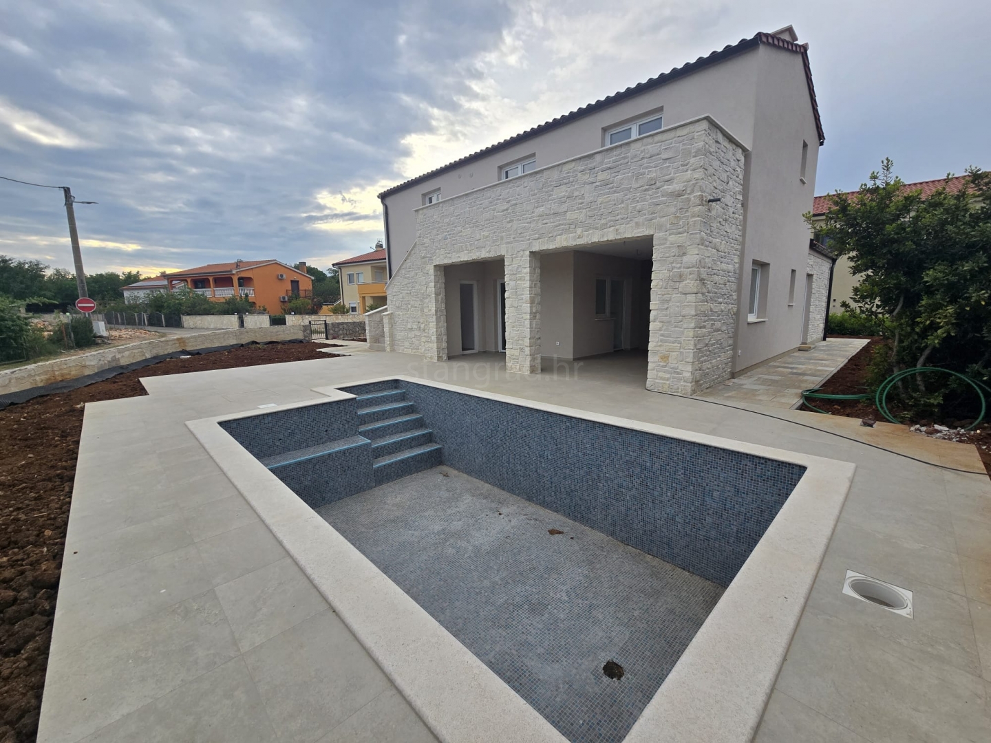4 bedroom villa in Malinska-Dubašnica, Croatia – 103685