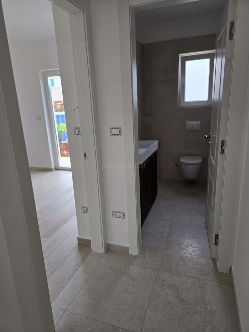 4 bedroom villa in Malinska-Dubašnica, Croatia – 103685