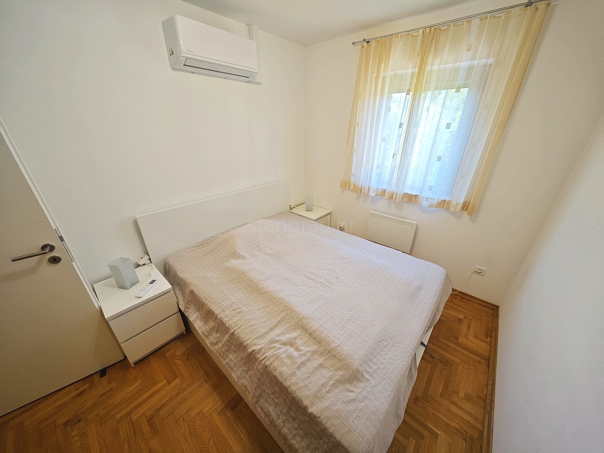 2 bedroom apartment in Malinska-Dubašnica, Croatia – 103681