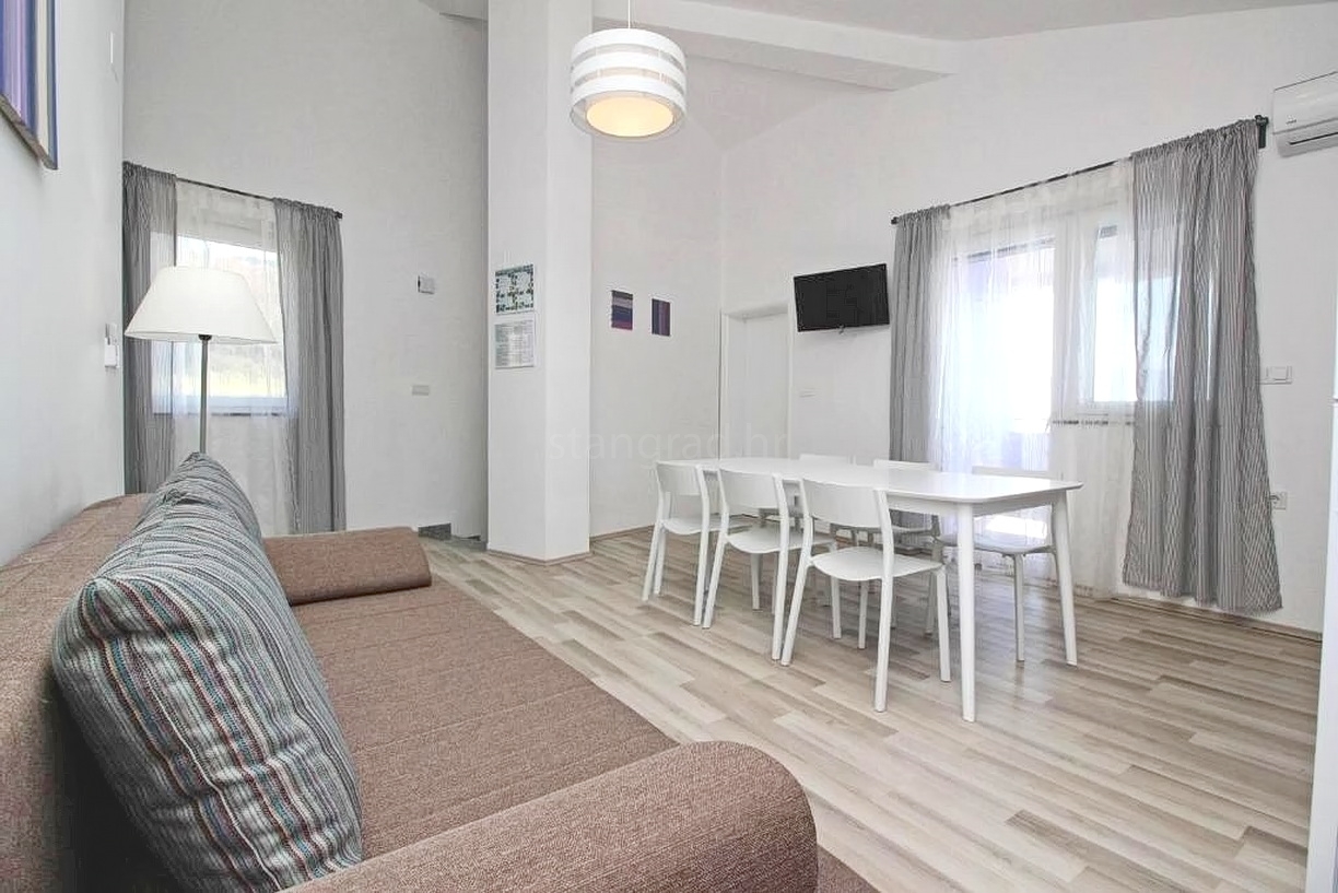 5 bedroom villa in Baška, Croatia – 103678