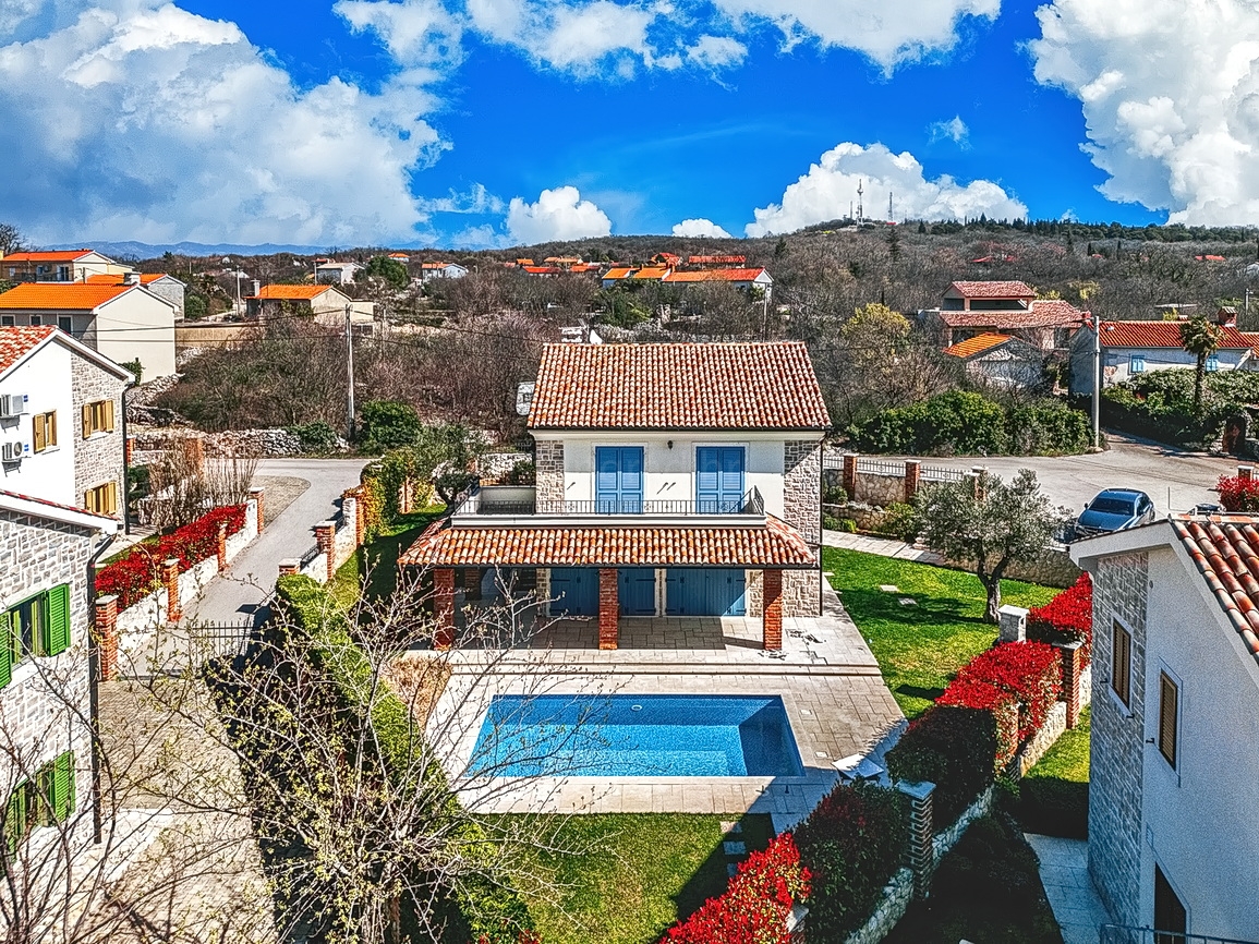 3 bedroom villa in Dobrinj, Croatia – 103677