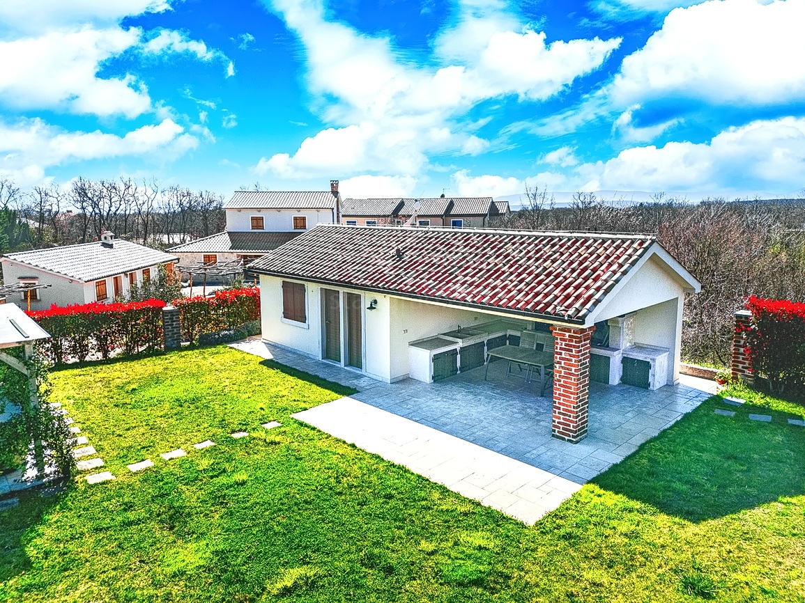 3 bedroom villa in Dobrinj, Croatia – 103675