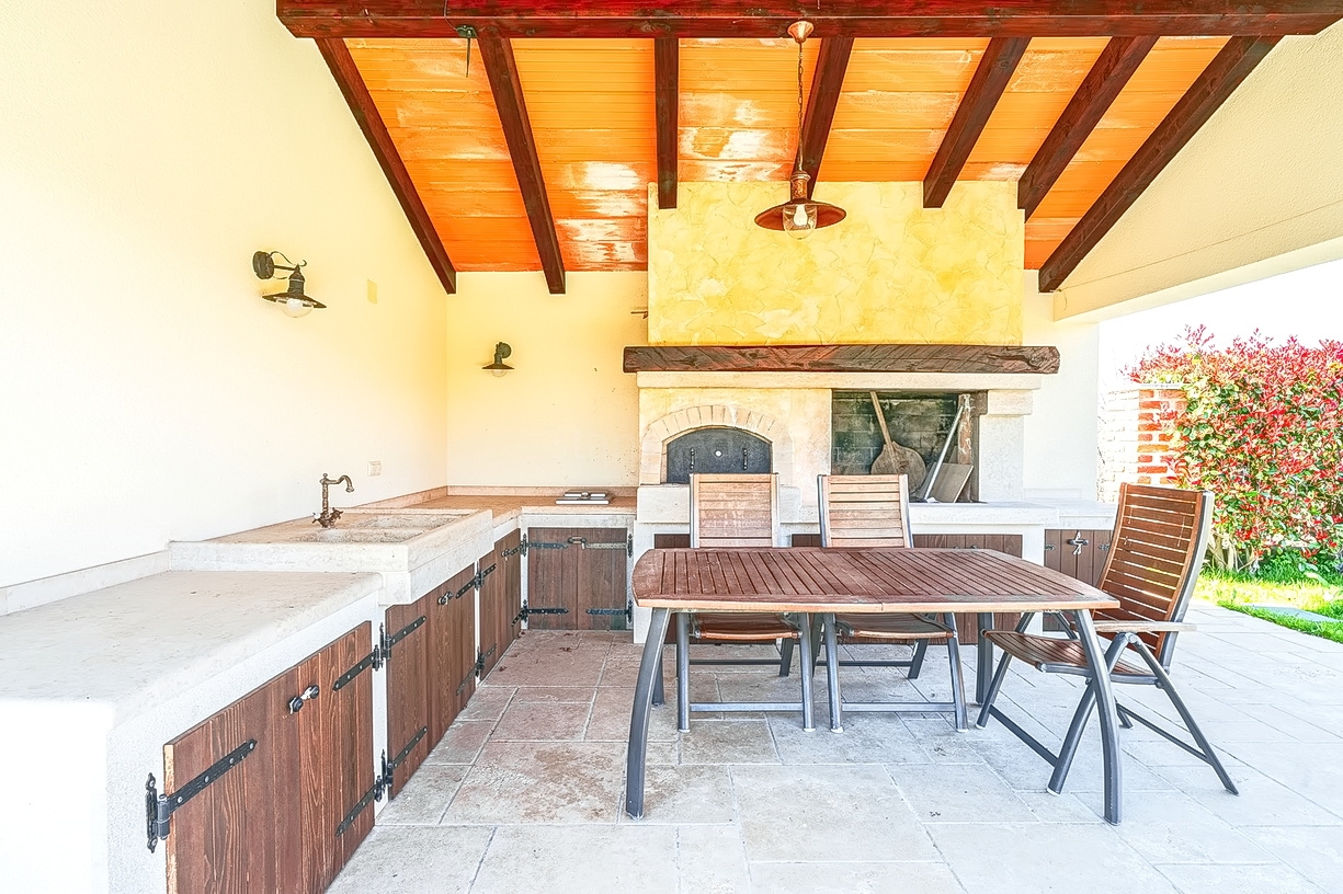 3 bedroom villa in Dobrinj, Croatia – 103675