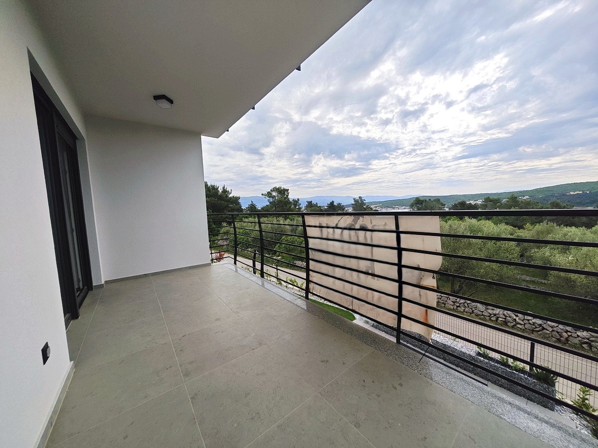 2 bedroom apartment in Dobrinj, Croatia – 103666