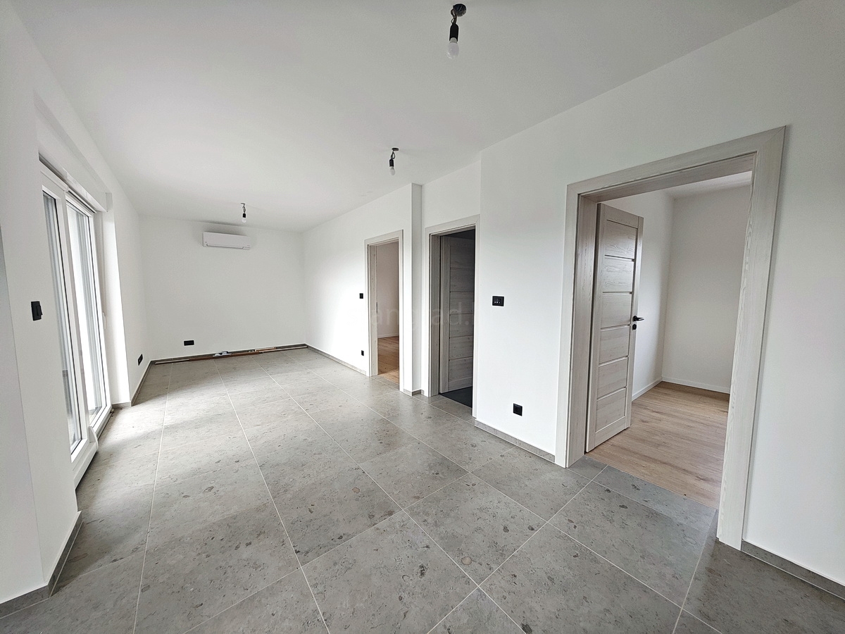 2 bedroom apartment in Dobrinj, Croatia – 103666