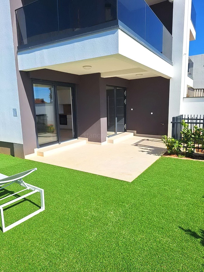 2 bedroom apartment in Omišalj, Croatia – 103664