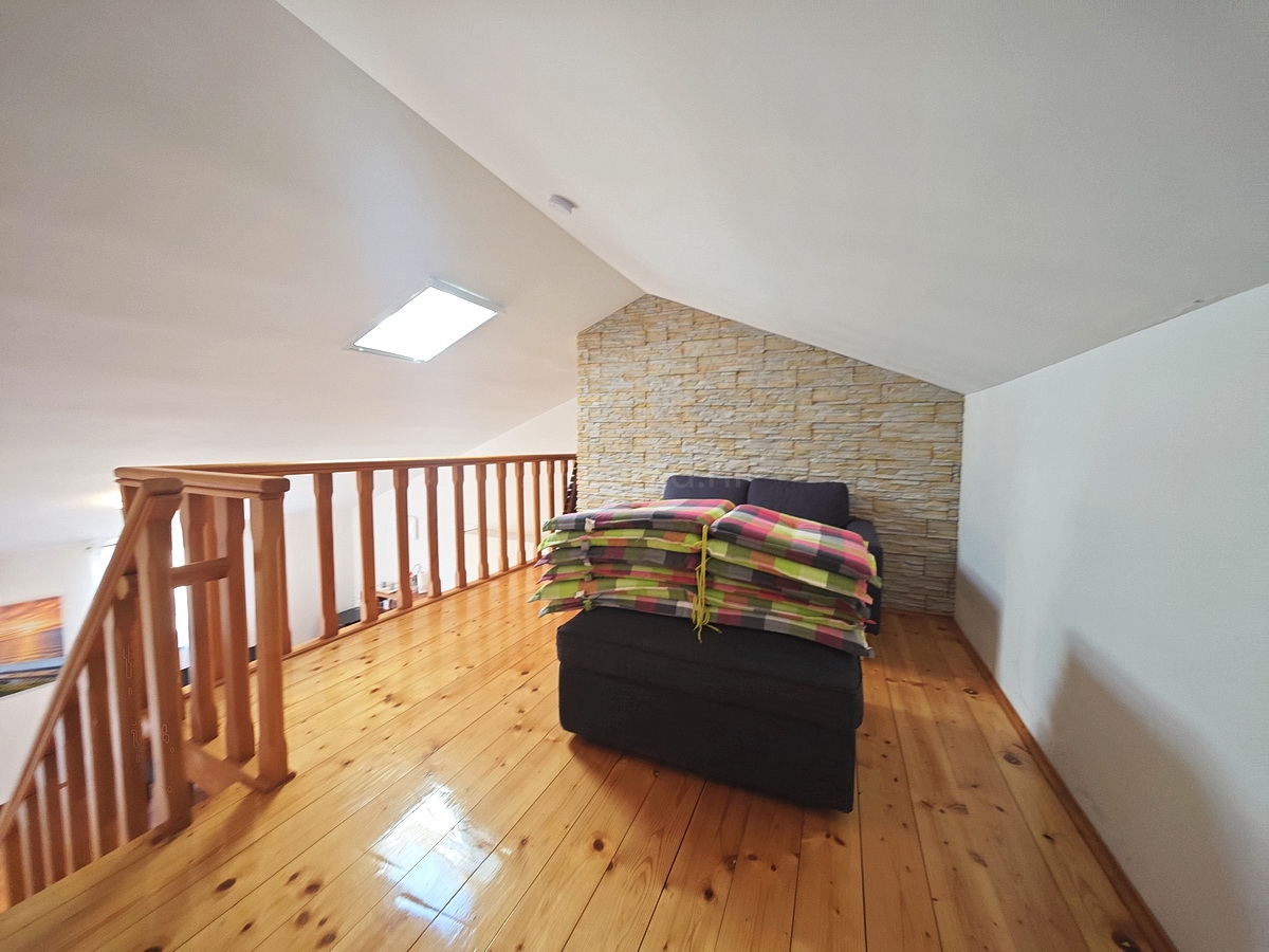 2 bedroom apartment in Dobrinj, Croatia – 103661