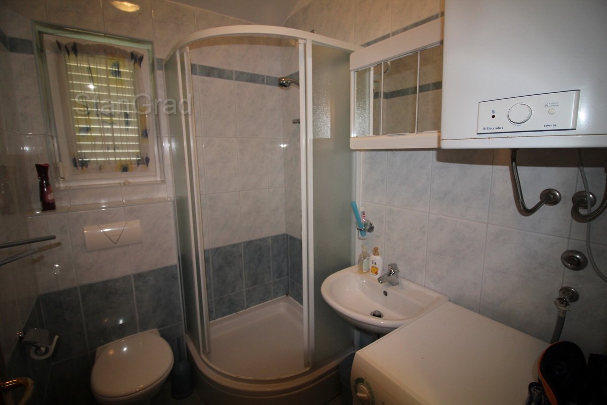 1 bedroom apartment in Punat, Croatia – 103659