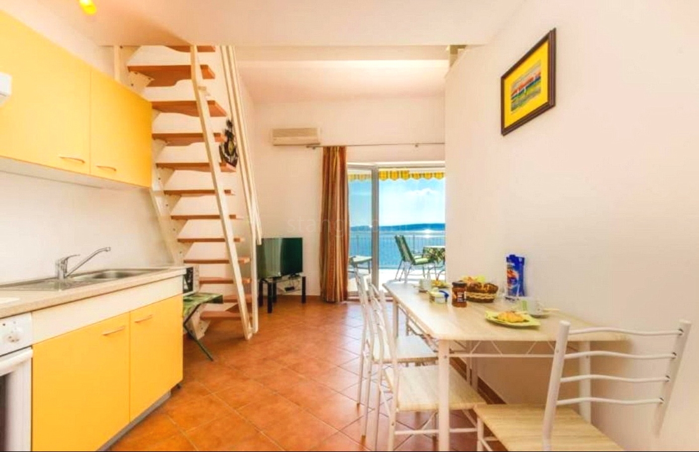 2 bedroom apartment in Crikvenica, Croatia – 103658
