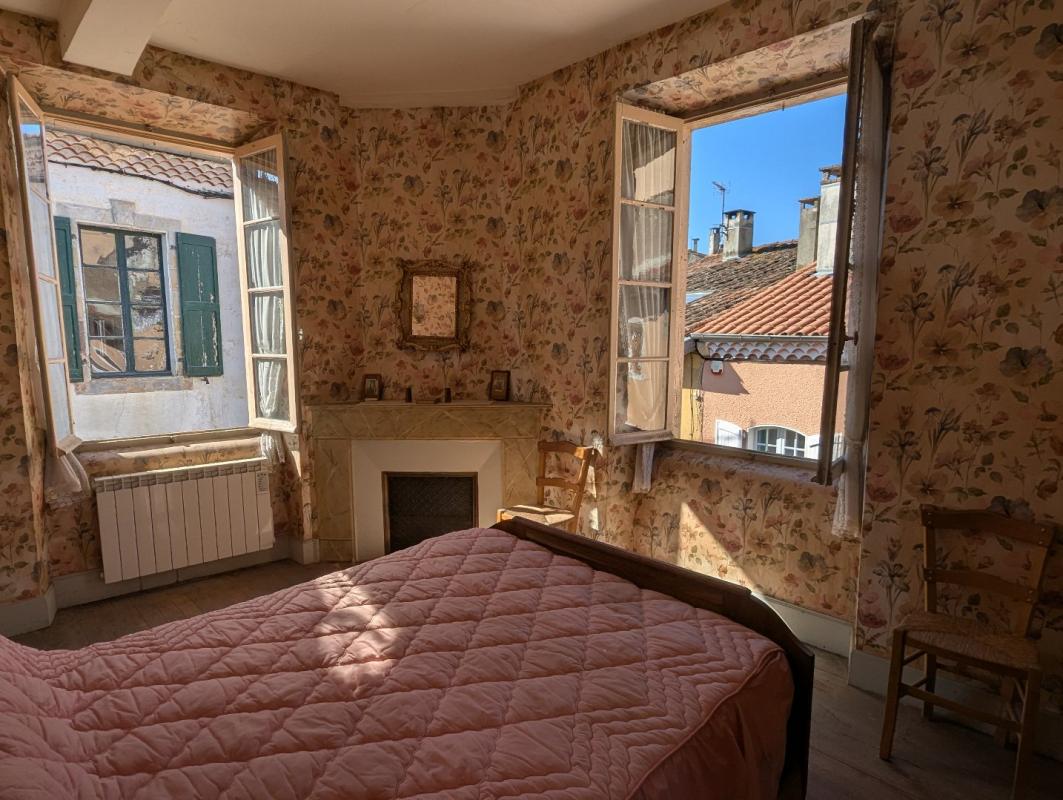 4 bedroom maison de village in La Bastide De Serou, Ariège, France