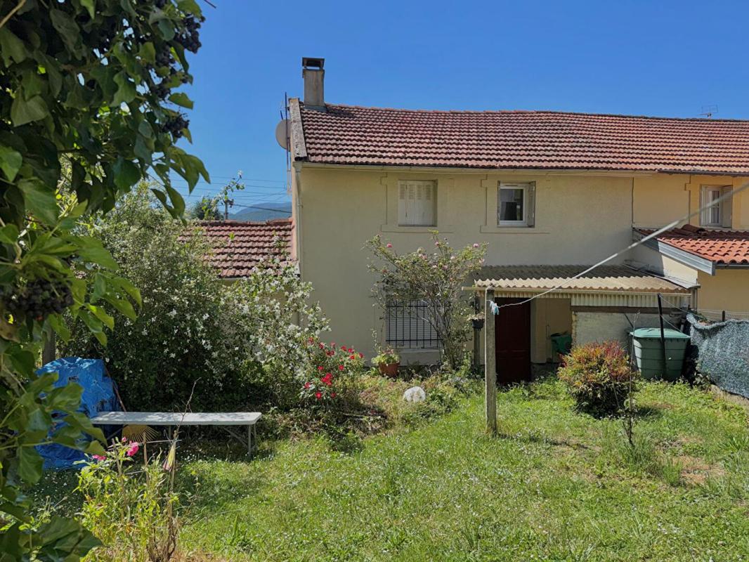 2 bedroom maison in Lavelanet, Ariège, France