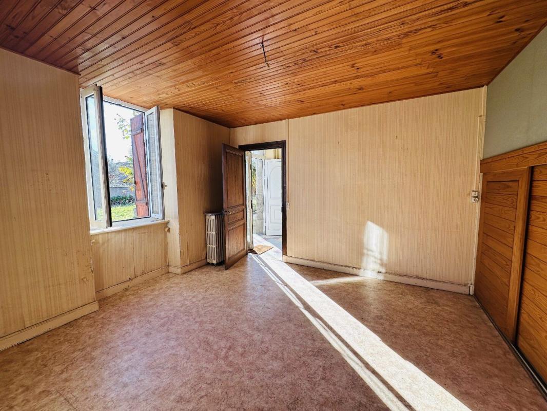 4 bedroom maison en pierres in Lorp Sentaraille, Ariège, France