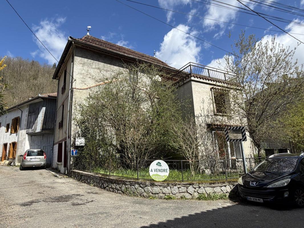 5 bedroom maison de village in Seix, Ariège, France