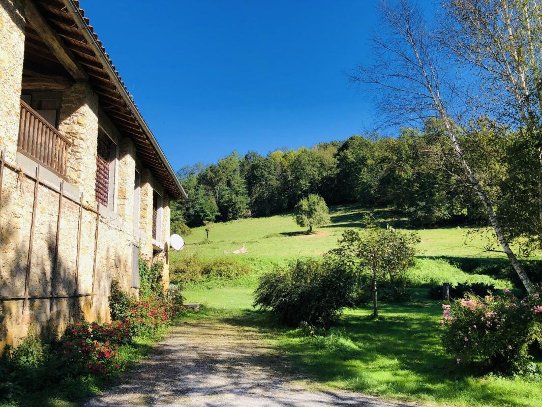 2 bedroom corps de ferme in La Bastide De Serou, Ariège, France