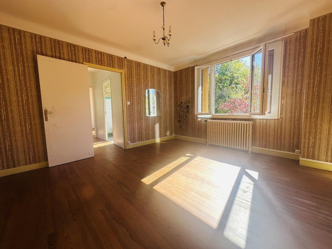 2 bedroom pavillon in Oust, Ariège, France