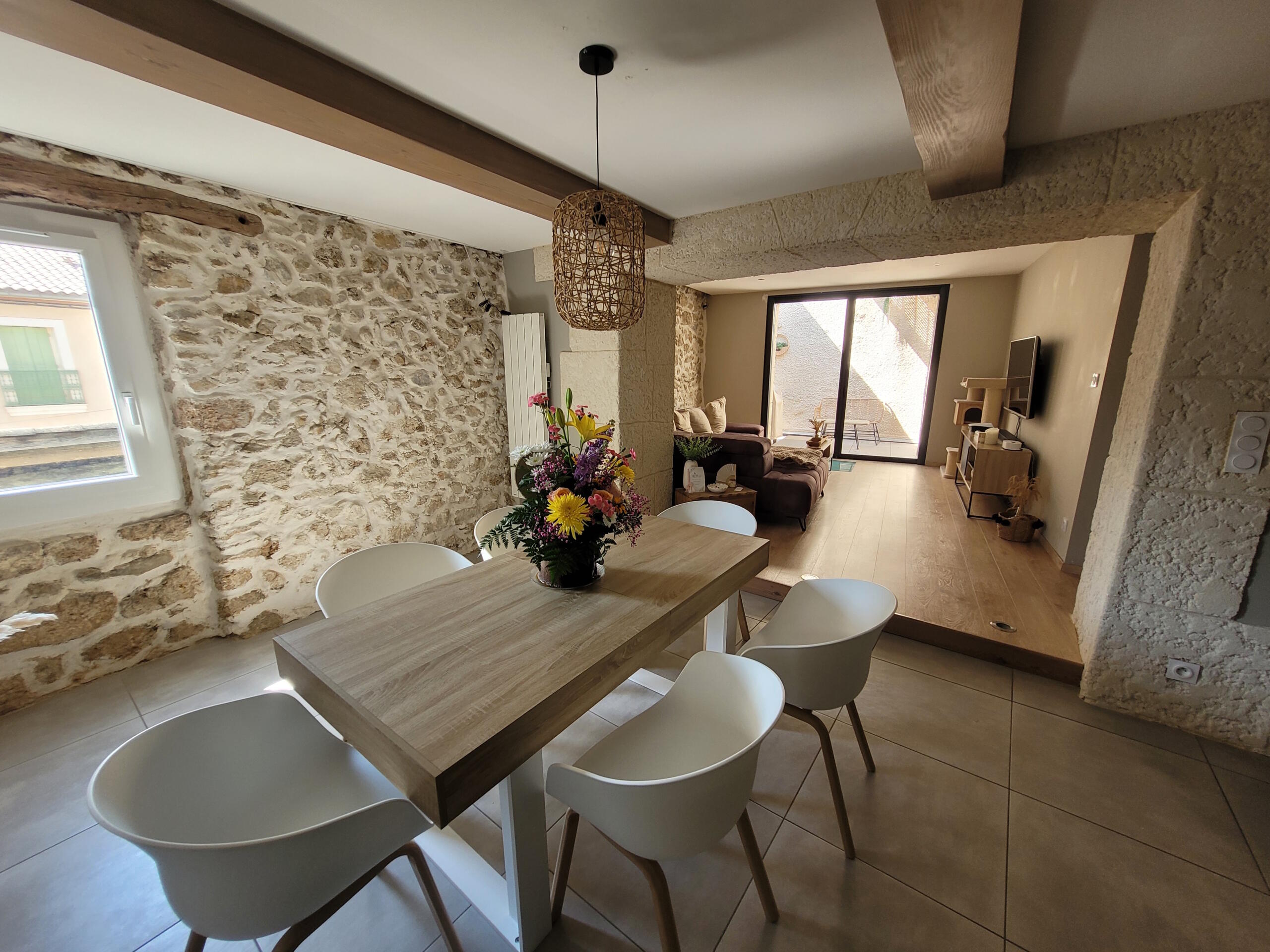 3 bedroom House in Laurens, Herault, France – sl229000e