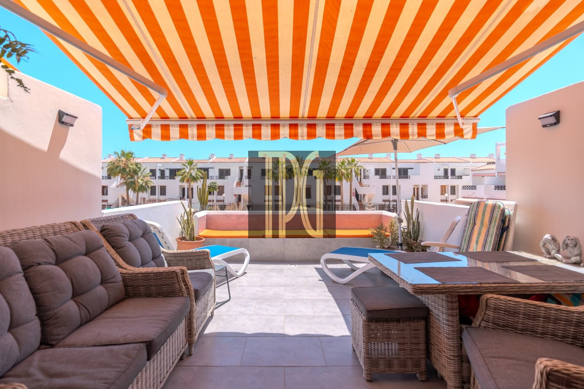 1 Bedroom Apartment for Sale in Victoria Court 1, Los Cristianos – OPS1930R