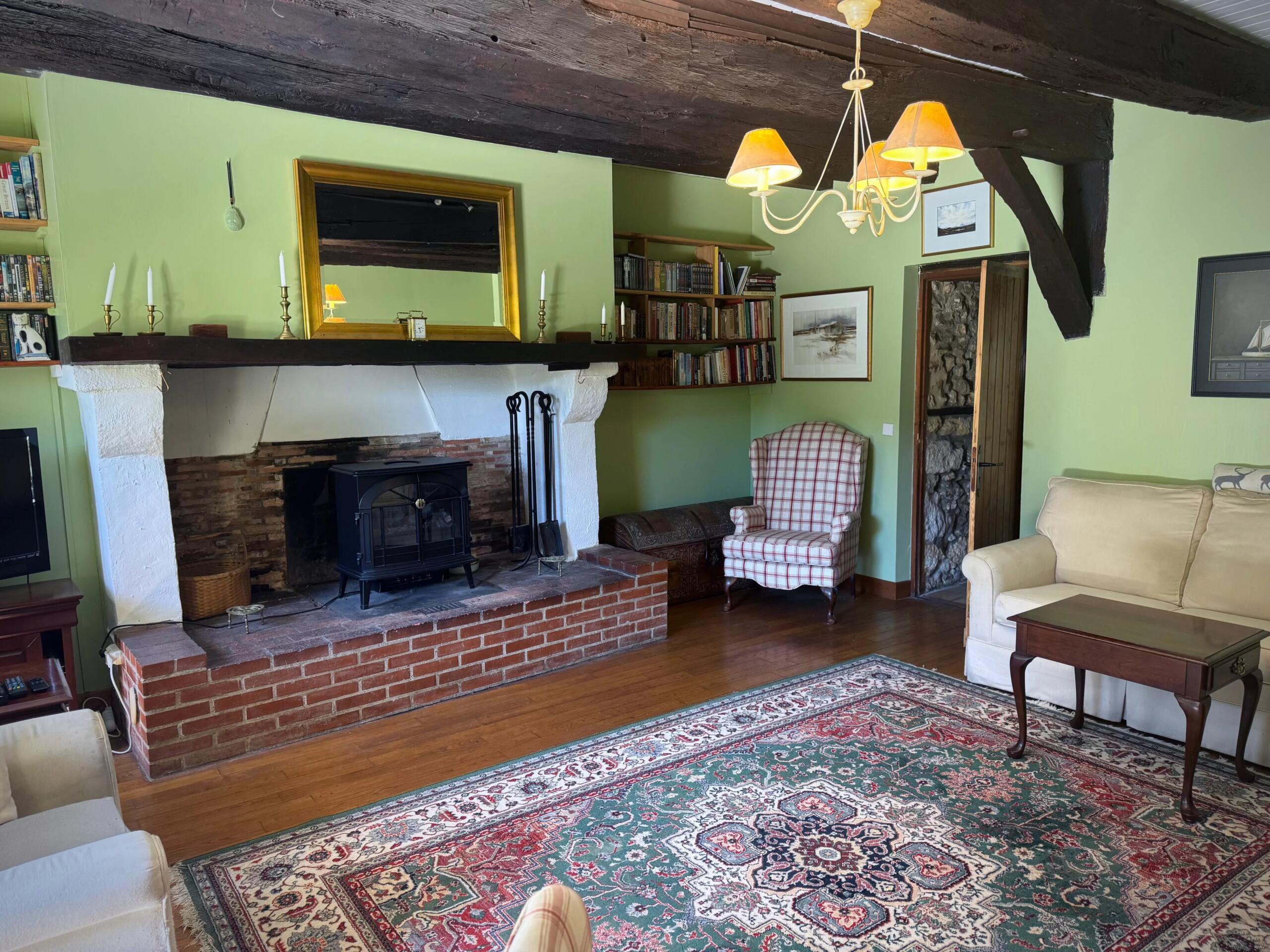 Village charm with countryside views, Aquitaine – France – BVI84125