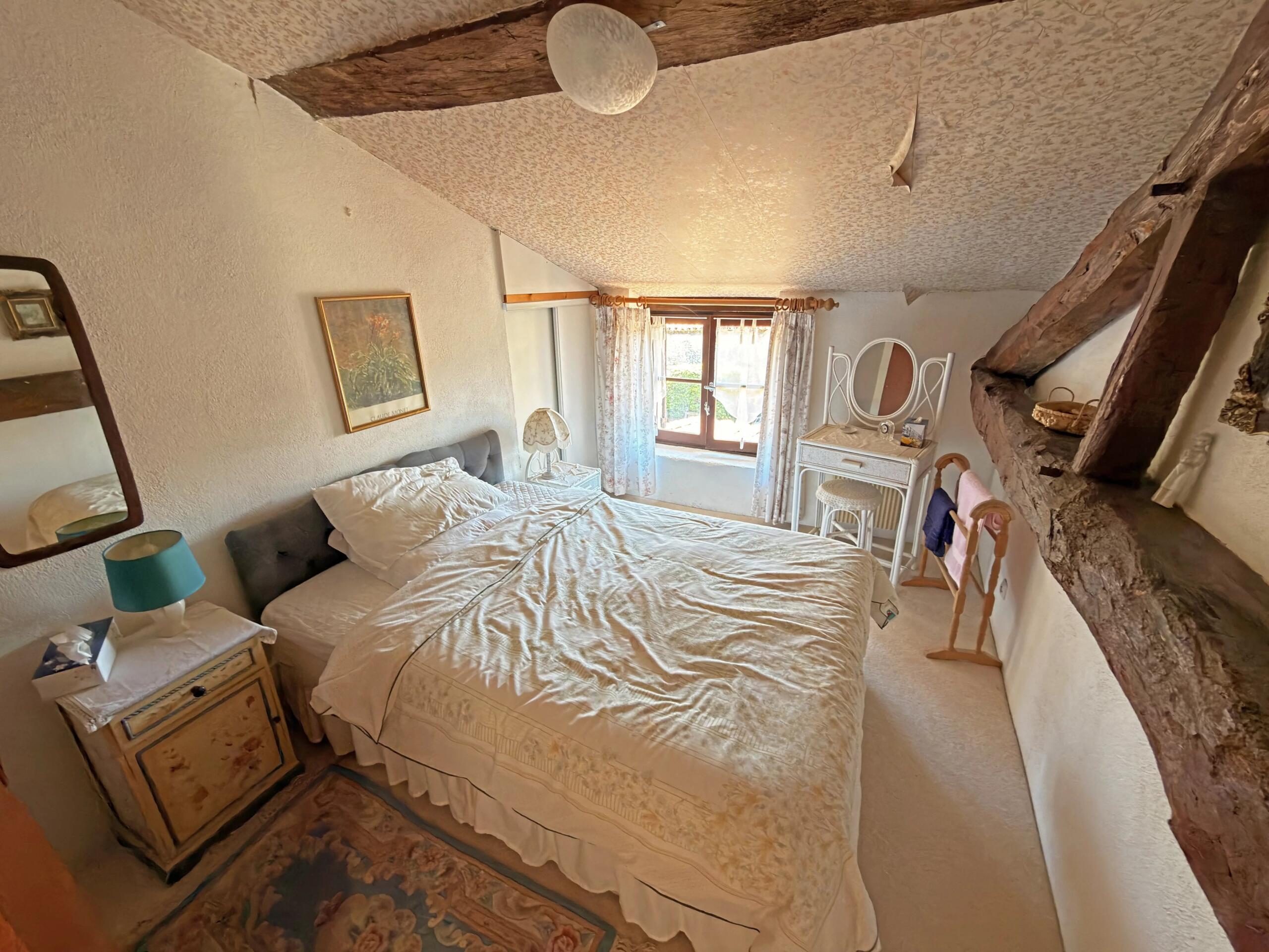 Surprisingly spacious stone property near Aubeterre sur Dronne!, Aquitaine – France – BVI85696