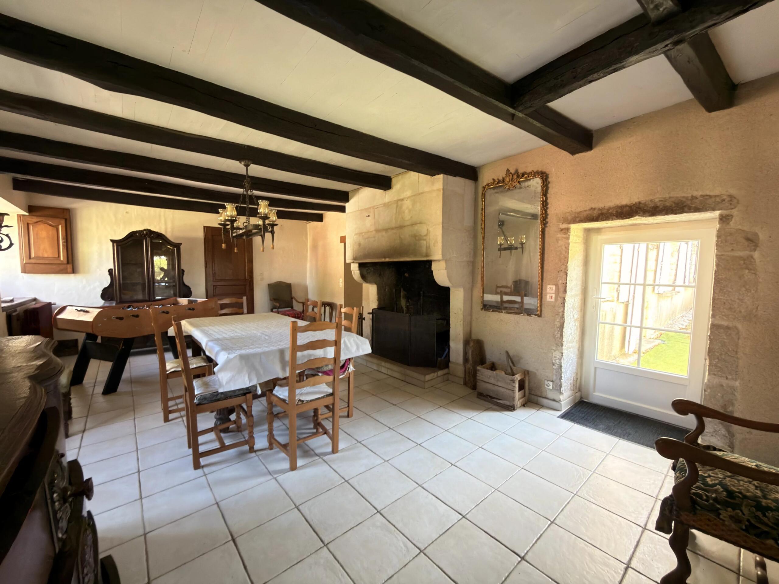 Charming 3 bed country house offering great potential with  garden and possibility to buy additional land., Poitou-Charentes – France – BVI85734