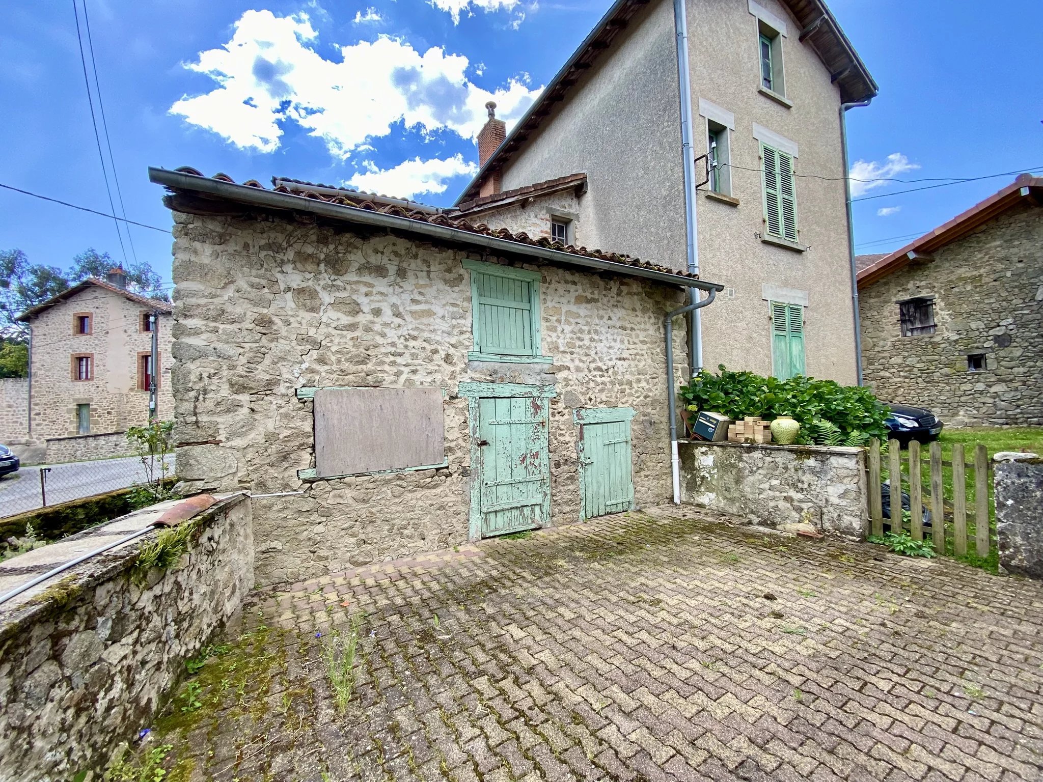 Cute hamlet house, ideal for second home or rental, Limousin – France – BVI85728