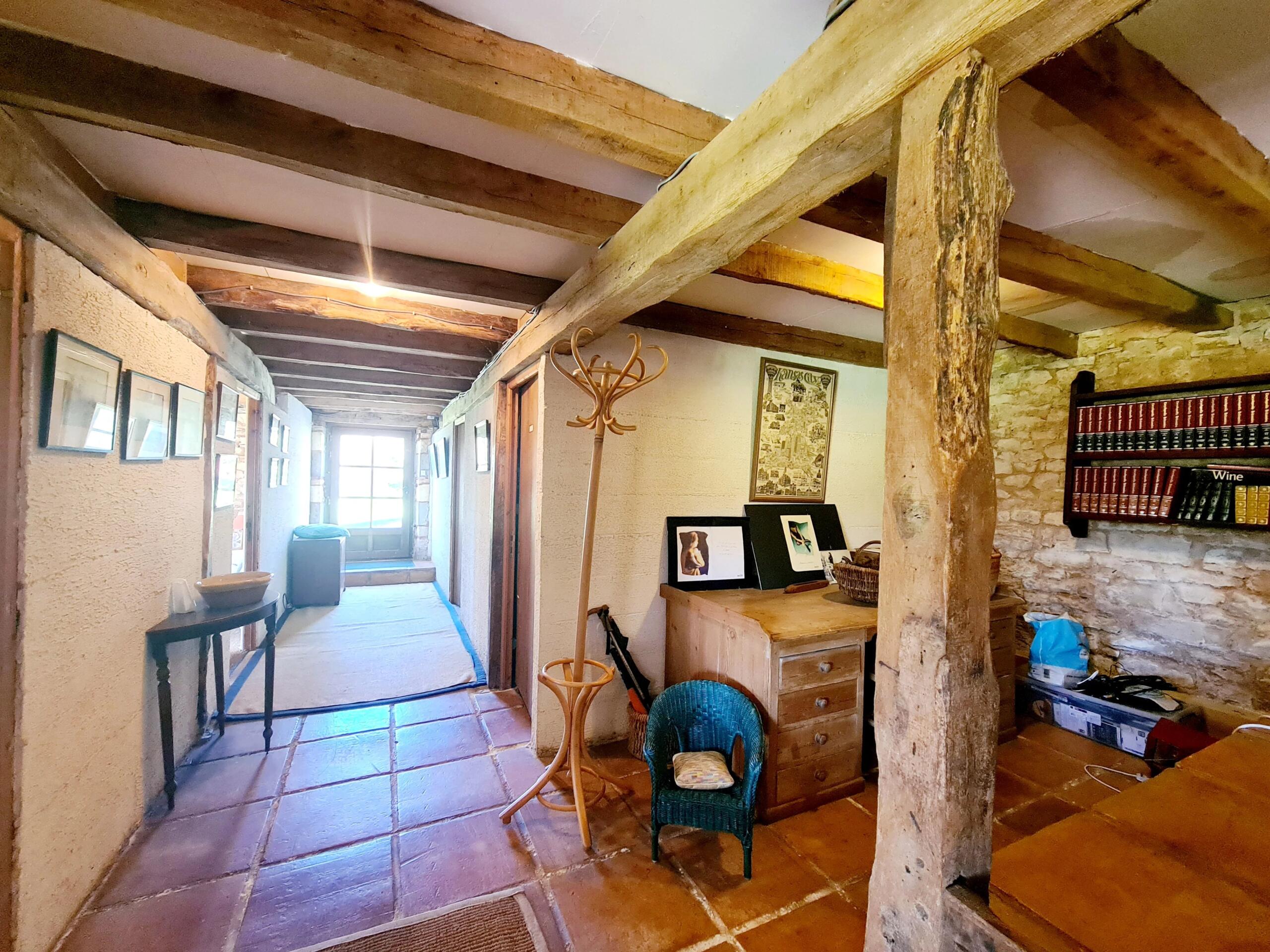 Charming stone property with guest house, pool, and 12 hectares of land in Dégagnac (Lot), Midi-Pyrénées – France – BVI78477