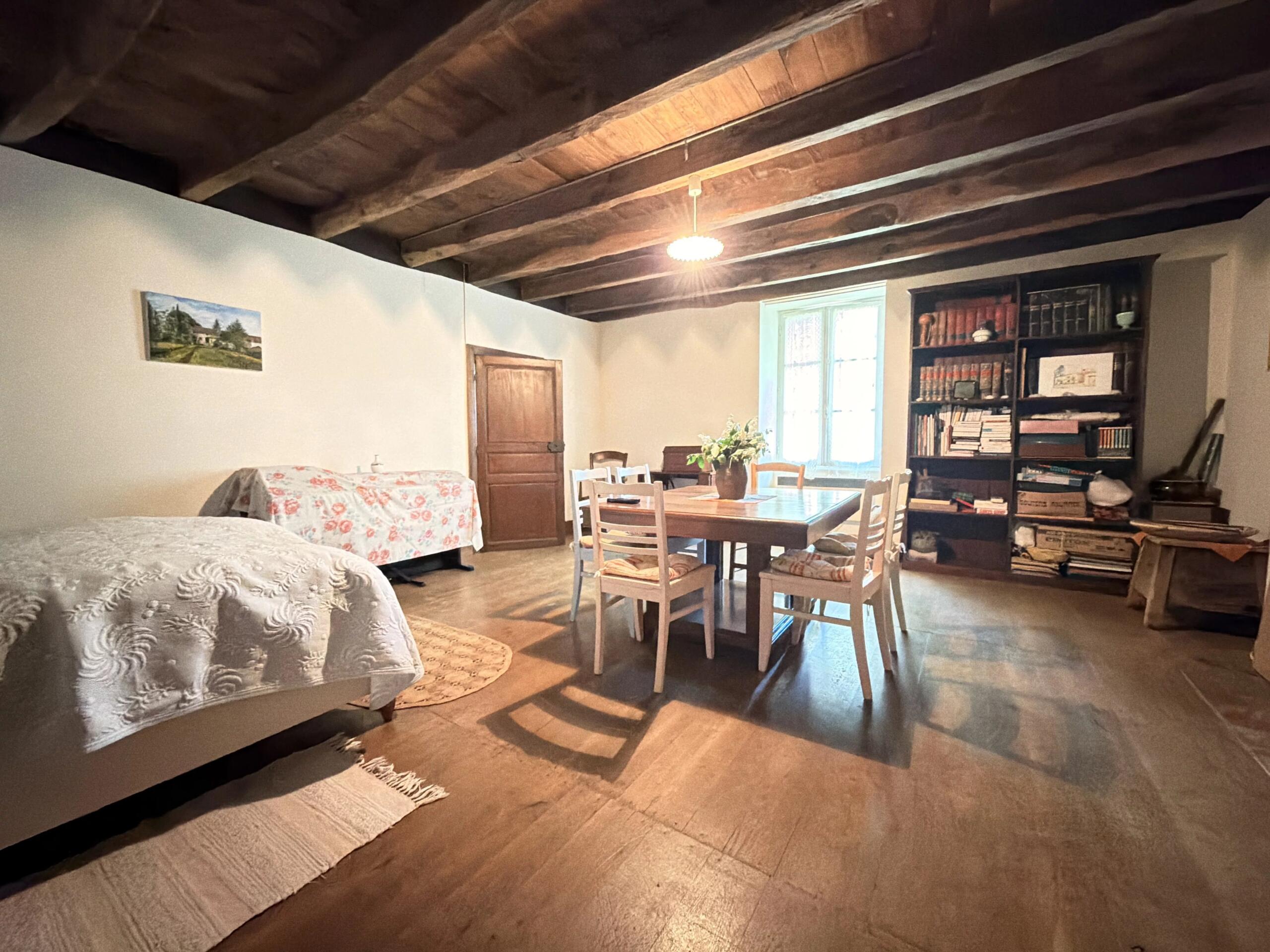 Charming Character Property with Barn and Beautiful Garden – Close to Nanteuil-en-Vallée, Poitou-Charentes – France – BVI85872