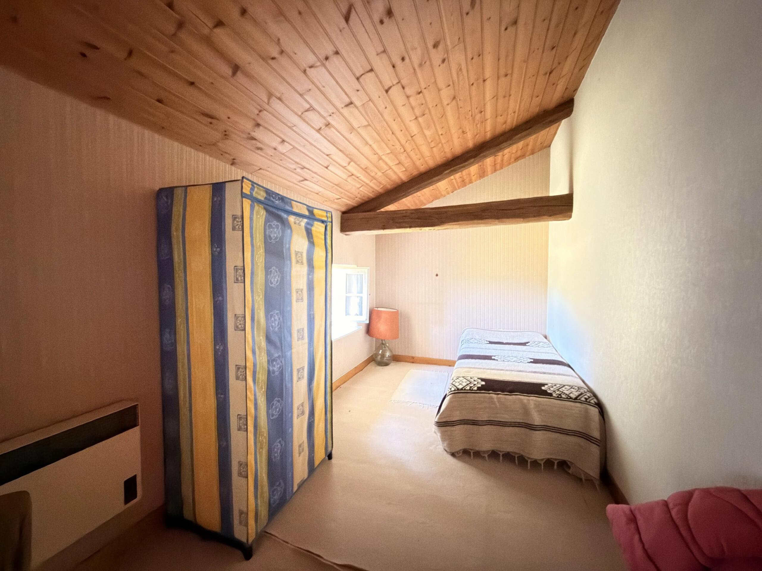 Charming Character Property with Barn and Beautiful Garden – Close to Nanteuil-en-Vallée, Poitou-Charentes – France – BVI85872