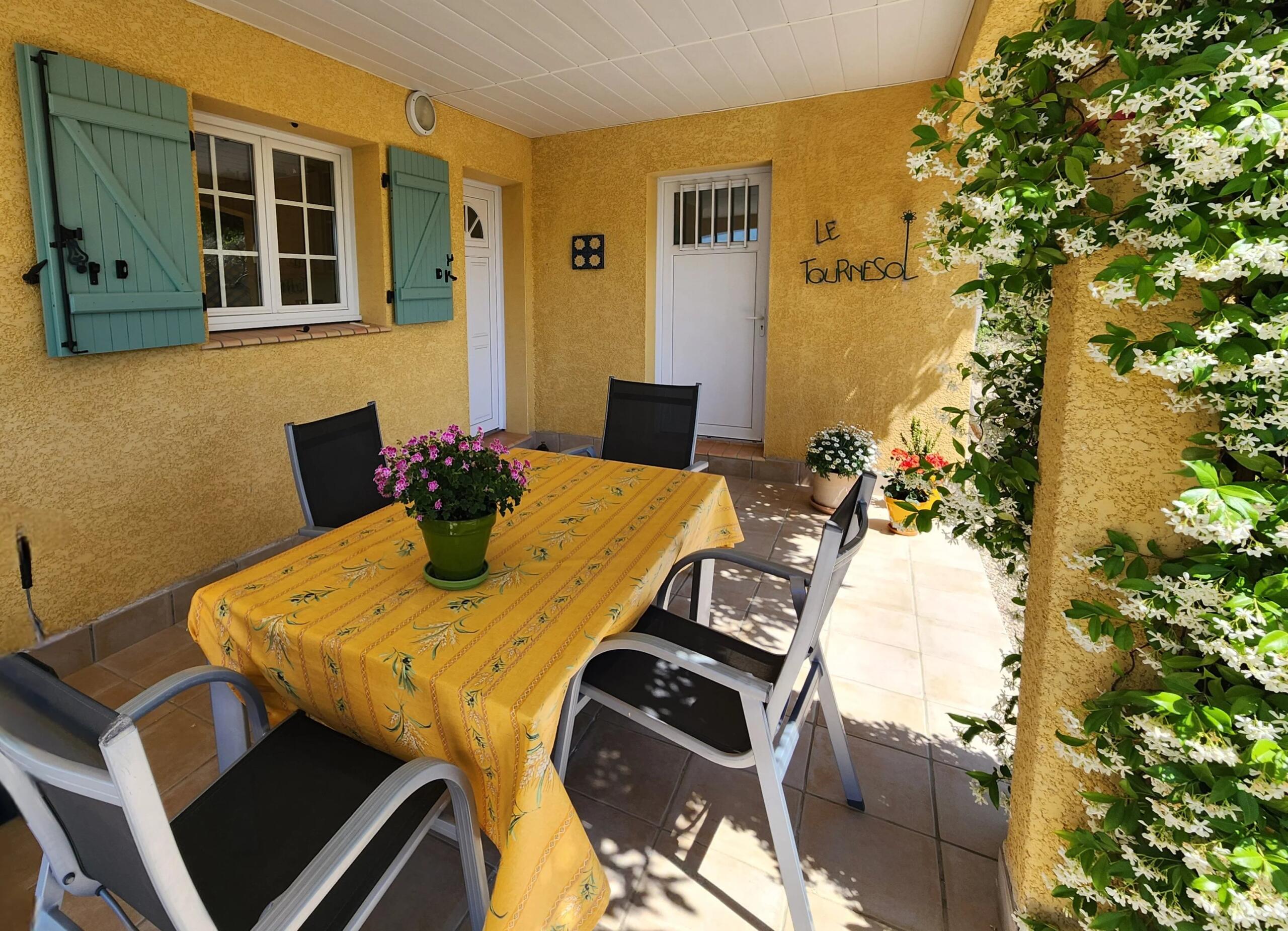 Luxurious 4 bedroom villa with  stunning views, Languedoc-Roussillon – France – BVI85689