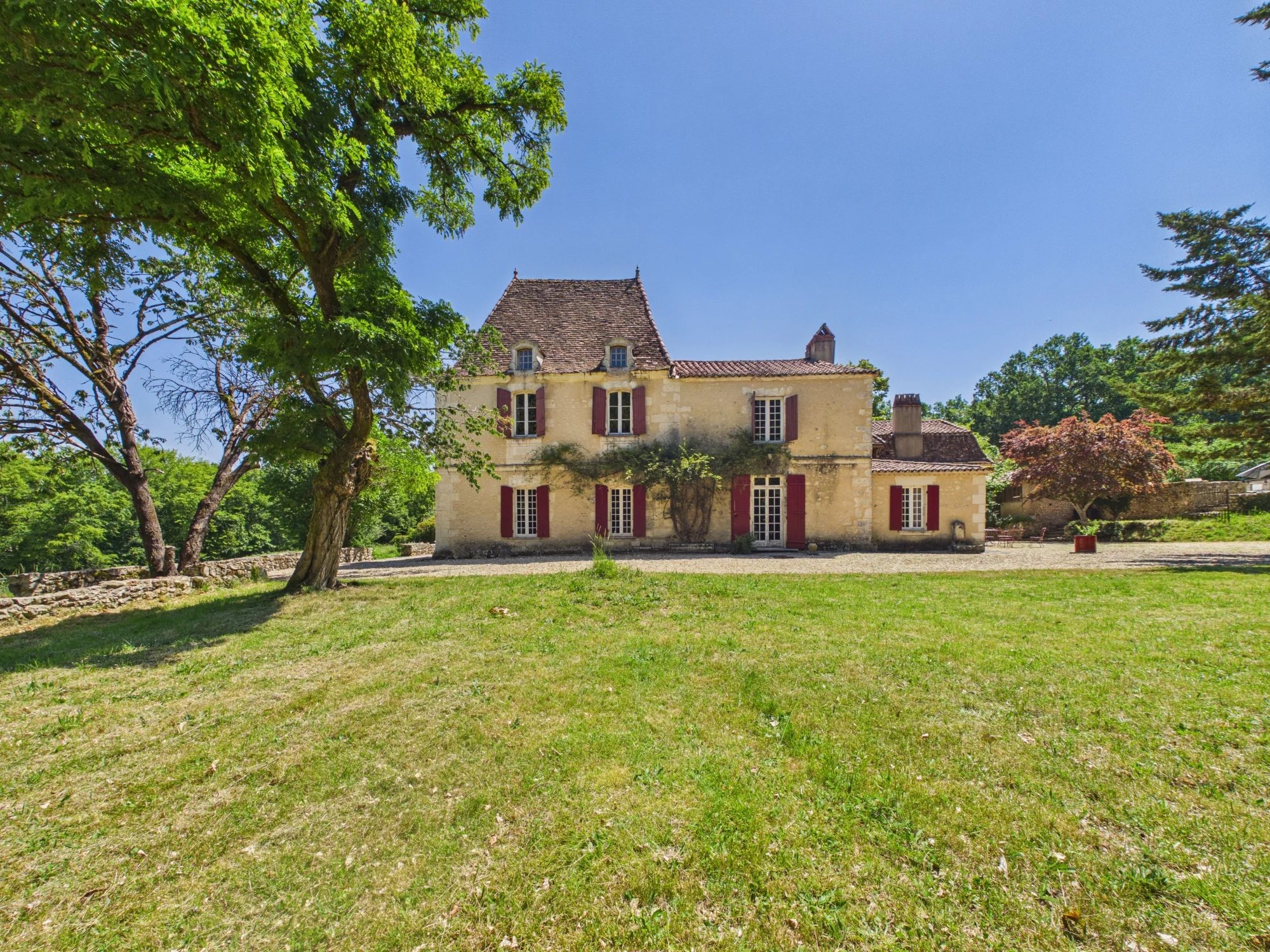 Elegant 17th-Century Country Estate in the Heart of the Périgord, Aquitaine – France – BVI84533