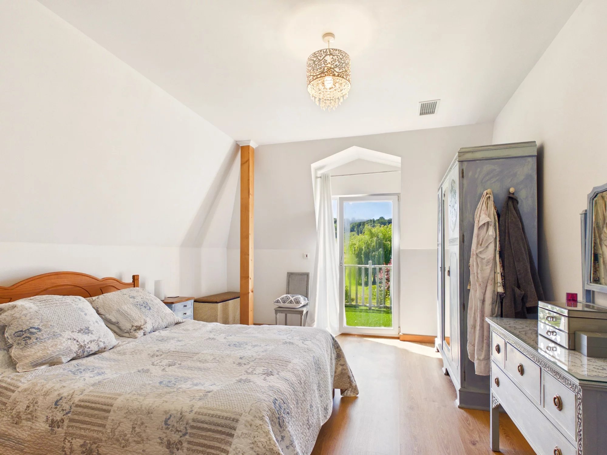 Beautiful, energy efficient house with stunning views close to Bergerac, Aquitaine – France – BVI85469