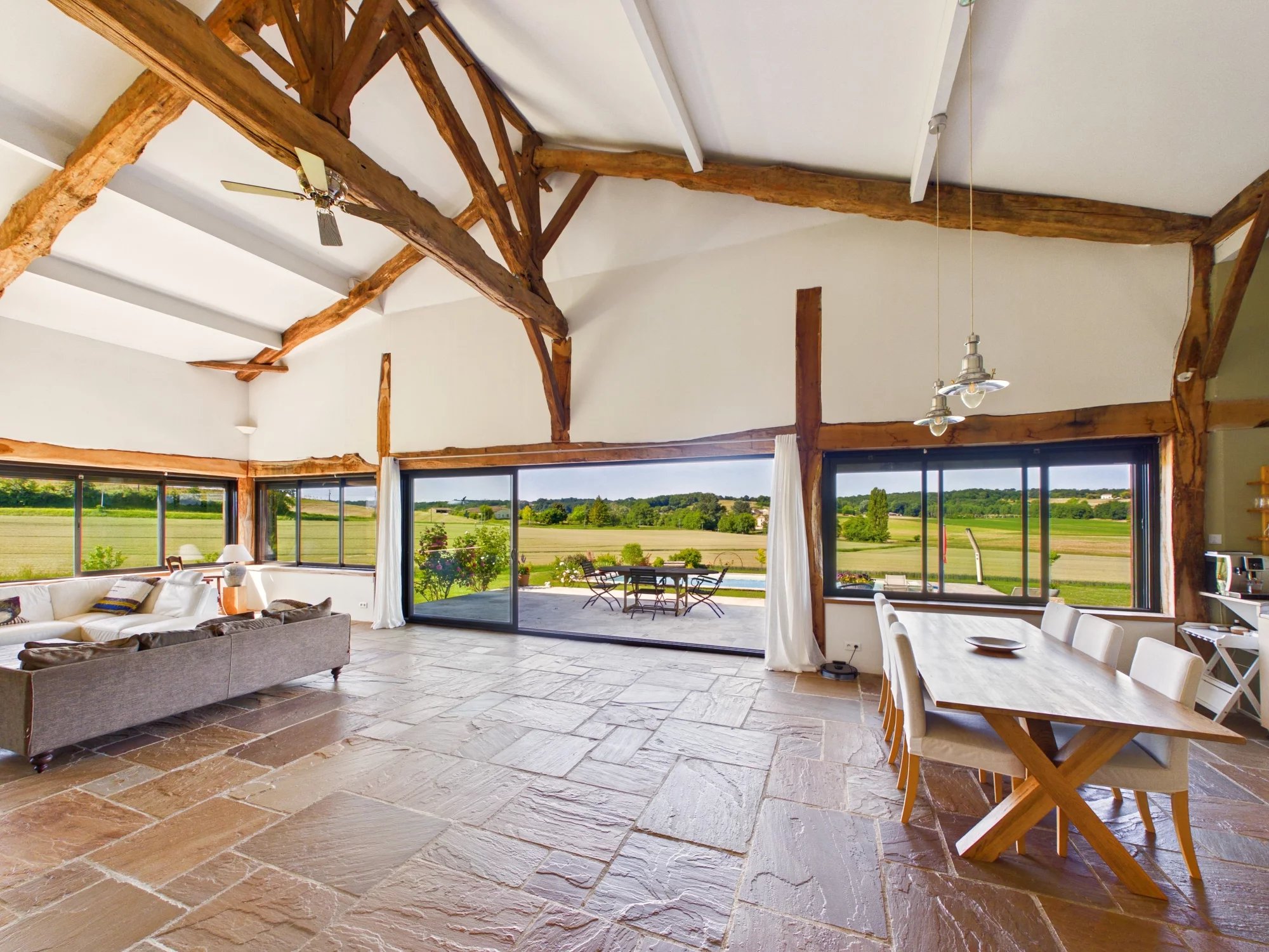 6-bedroom country property in fabulous location, Aquitaine – France – BVI85614