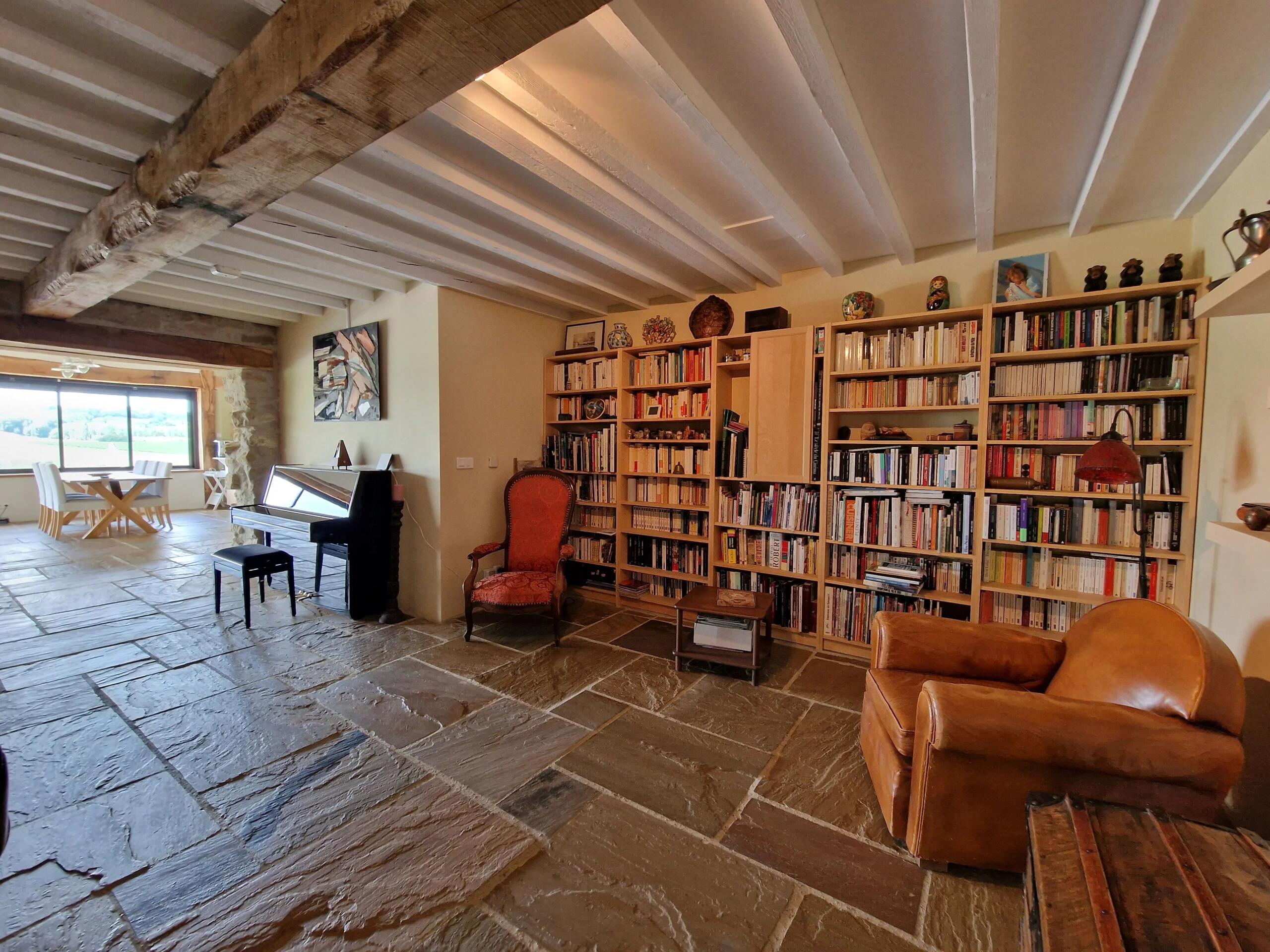 6-bedroom country property in fabulous location, Aquitaine – France – BVI85614
