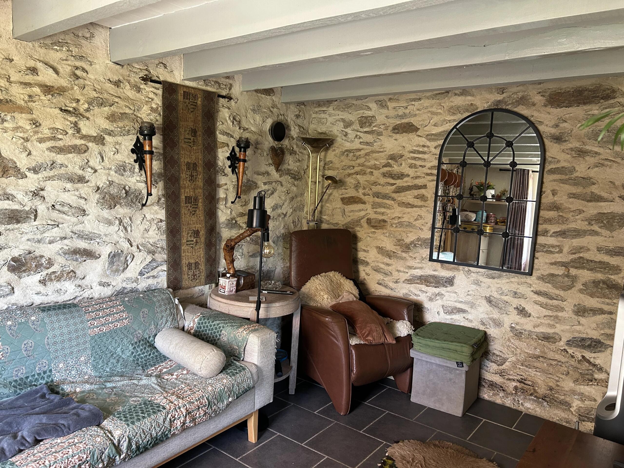 Pretty 1-bedroom cottage with panoramic views, Limousin – France – BVI85835