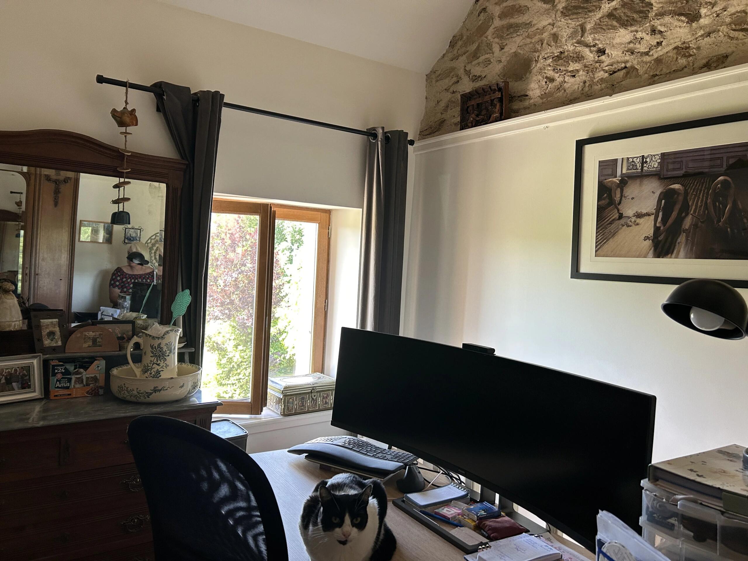 Pretty 1-bedroom cottage with panoramic views, Limousin – France – BVI85835