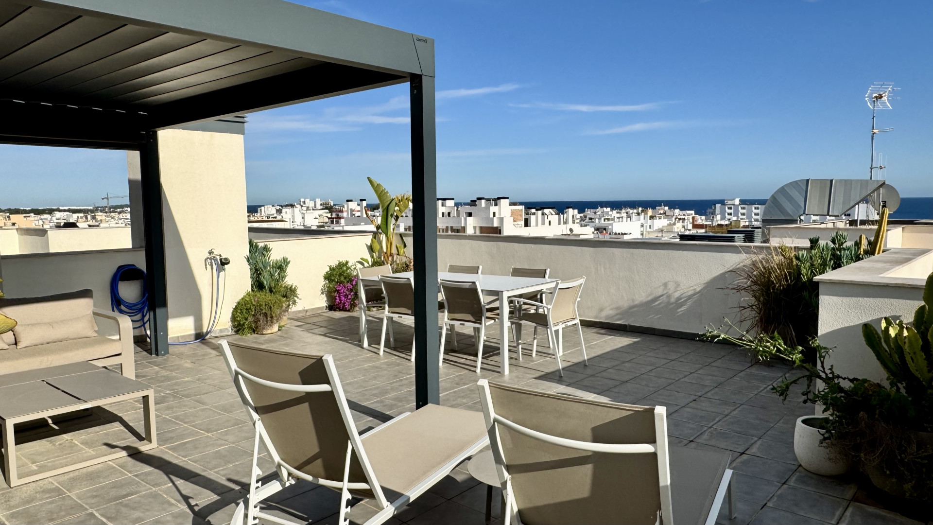 2 bedroom Penthouse in Santa Eulalia Del Río, Islas Baleares, Spain – 428-05508D