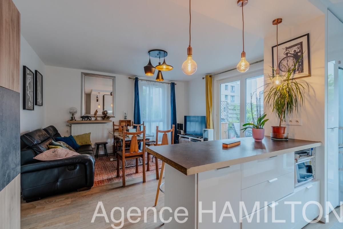3 bedroom t4 in Nanterre, Hauts-de-Seine, France