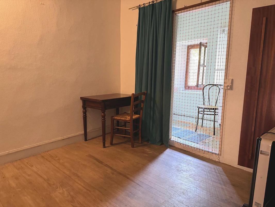 2 bedroom maison in Chalabre, Aude, France