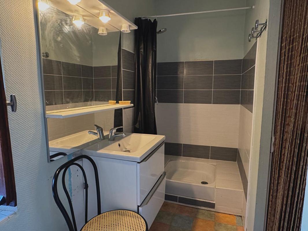 2 bedroom maison in Chalabre, Aude, France