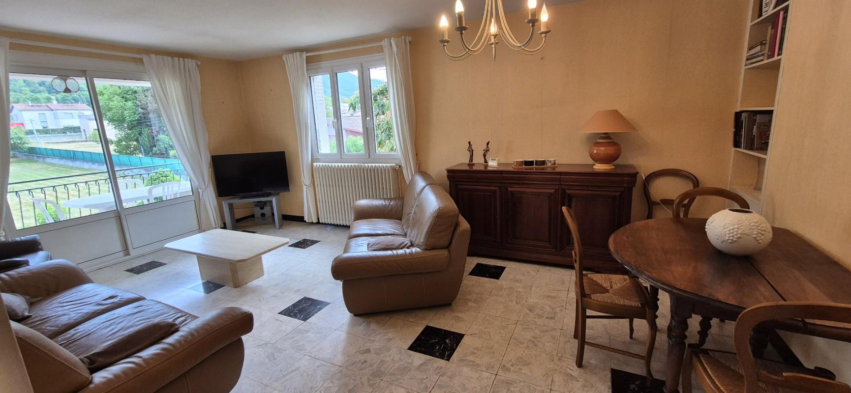 5 bedroom maison in Foix, Ariège, France