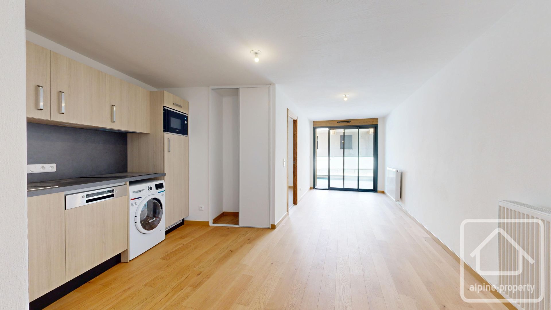 A Rare Opportunity To Acquire A Brand New Apartment Right In The Centre Of Chatel. – SOLDANELLESB1