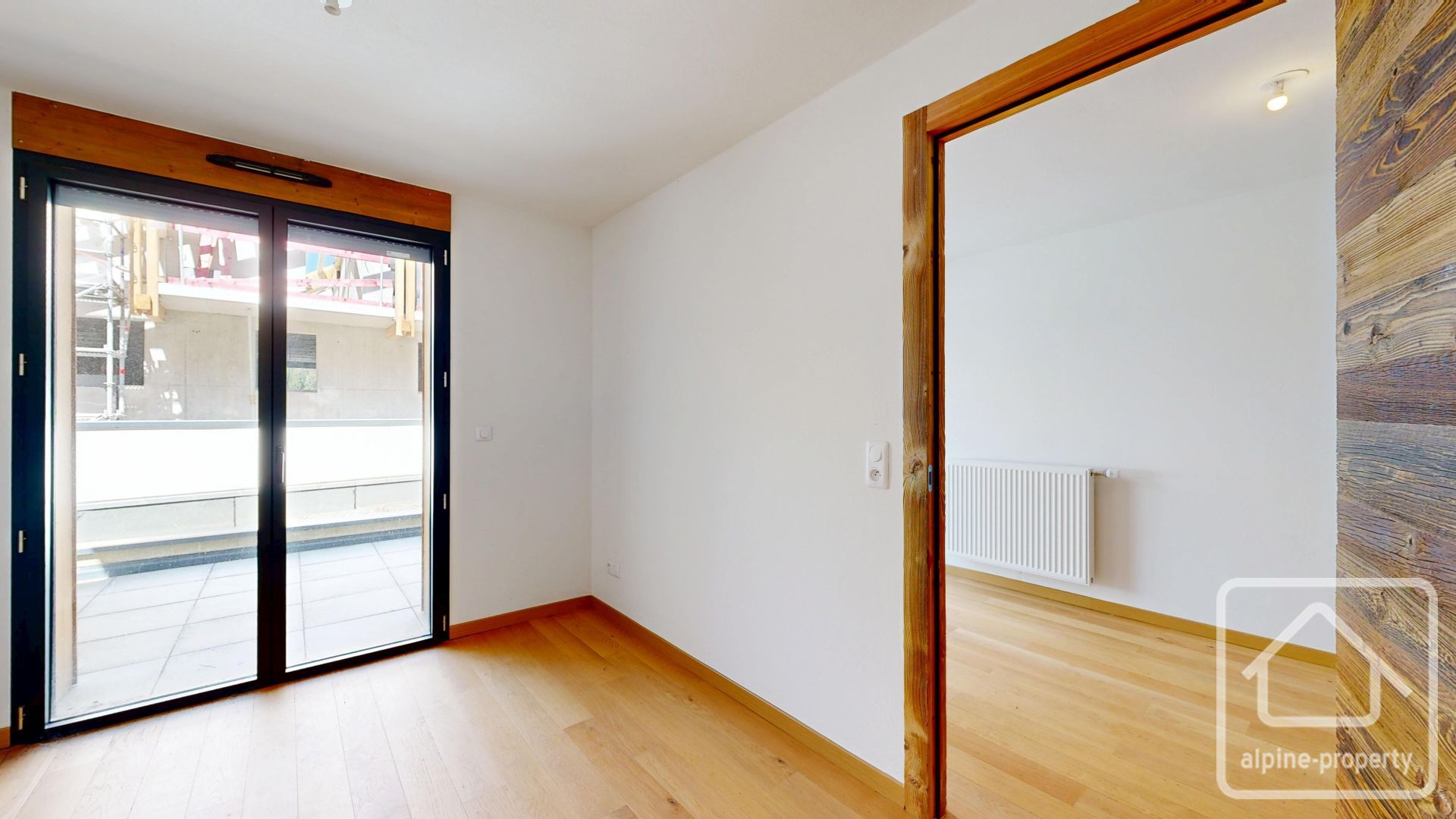 A Rare Opportunity To Acquire A Brand New Apartment Right In The Centre Of Chatel. – SOLDANELLESB1