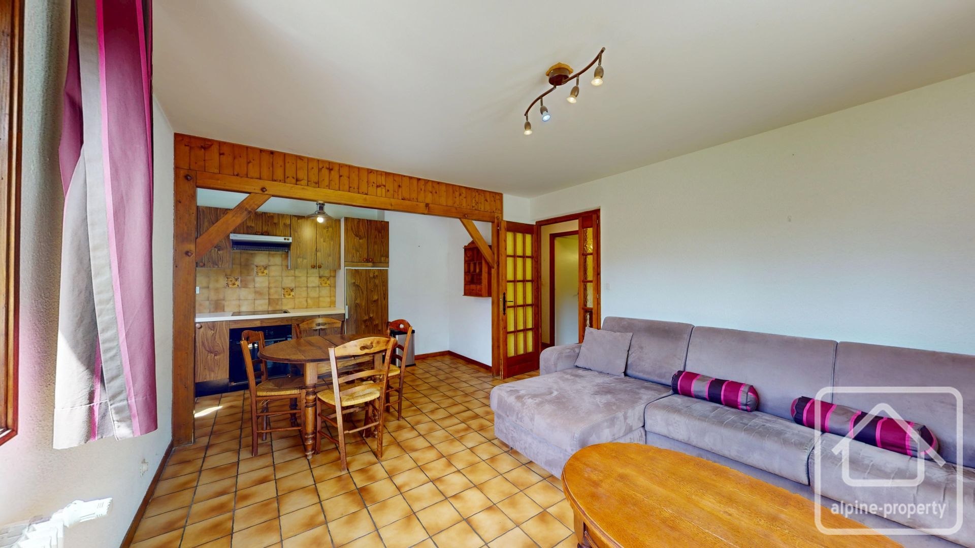 A Delightful 41m² 1 Bedroom Ground-floor Apartment In Samoëns, Steps From The Ski Bus, Featuring A Terrace, Cellar, And Shared Parking. – MELEZESAM