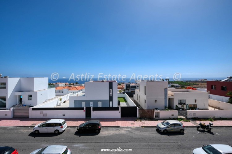 2 bedroom apartment in Callao Salvaje, Spain – AAEP1906